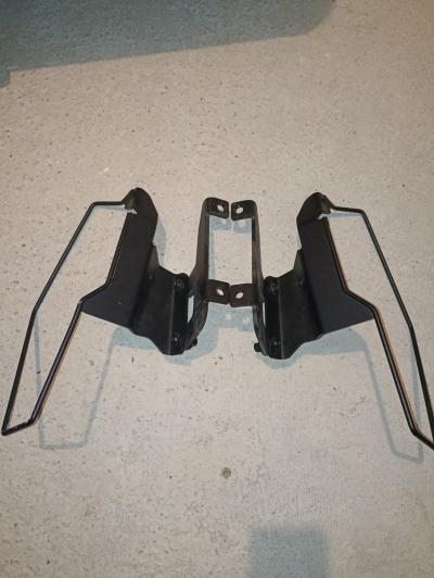 �carteurs De Sacoches Lat�rales Pour Yamaha MT07