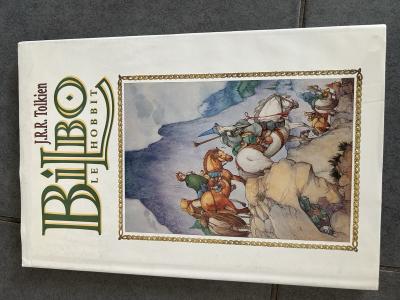J.R.R. Tolkien Bilbo le Hobbit Roman Livre