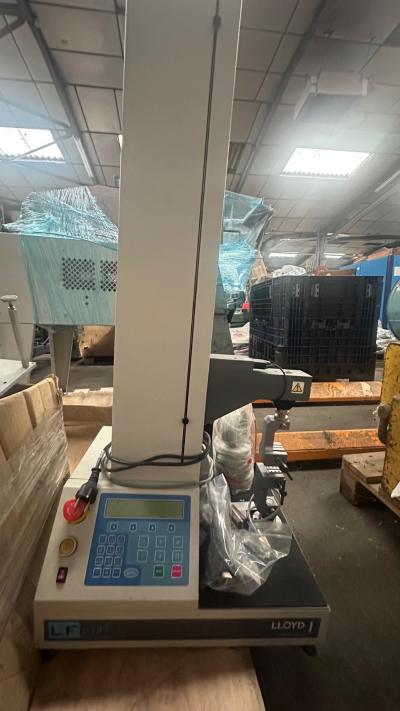 Lloyd Instruments LF Plus Tensile Compression Testing Machine AMETEK