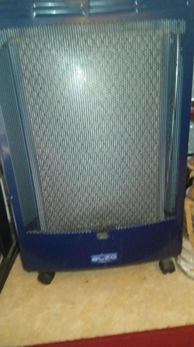 Chauffage � GAZ ELZO sur Roulettes.