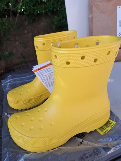 botte Crocs neuves