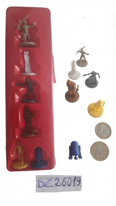 (02) star wars 6 petites figurines, plastique, Luke Leia Yan Chewbacca C3po R2D2