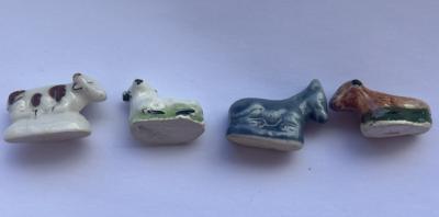 Lot de 4 F�ves, Santons  Animaux .Galette des Rois.