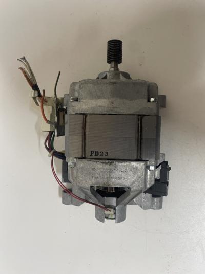 ELECTROLUX Moteur 132303613 pour lave linge top AWTS12425W