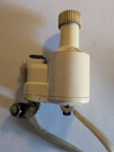 Dynamo Blanche SOUBITEZ 6V 3W V�lo Ancien Vintage Peugeot Motob�cane Made France