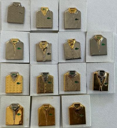 14 Pin's Pins   Publicitaire  Lacoste Polo Officiel sign�. Arthus BERTRAND Paris