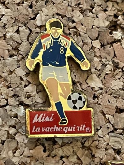 La vache qui rit Pin s Sport Football France Euro 92 badge