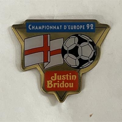 Justin Bridou Pin s Sport Football Championnat d Europe euro 92 �mail badge