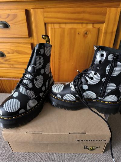 Dr. Martens Jadon bottillons cuir plateforme � pois noir-blanc lacets zip EU 38