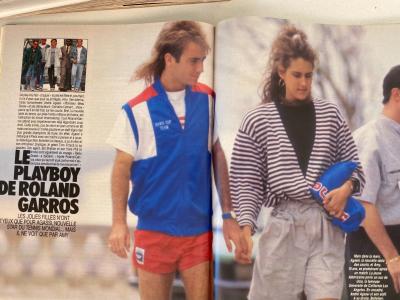 Clipping Vintage   ANDRE AGASSI, LE PLAYBOY DE R.G.   Juin 1989   4 pages