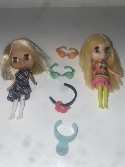 Littlest Pet Shop Lot de 2 mini poup�es avec accessoires lunettes plastique