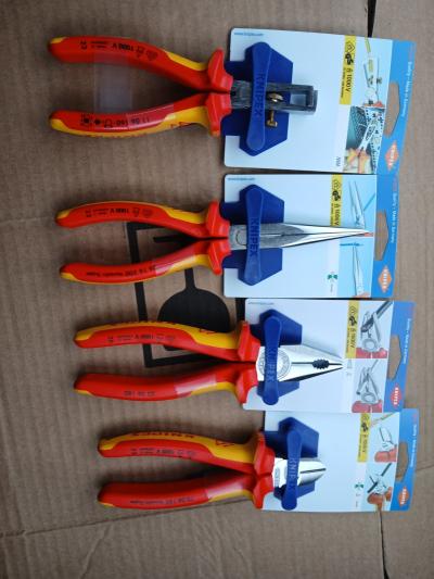 KNIPEX VDE 1000V Ensemble 4 pinces isol�es acier 160 mm rouge-jaune