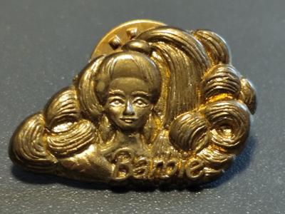 Barbie Pin s dor� m�tal Monolith Inc. Made in Taiwan 1 pi�ce