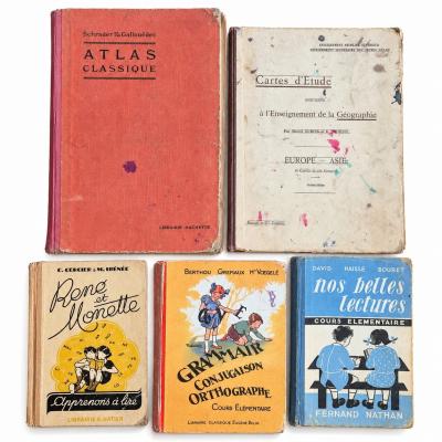 Lot de 5 anciens livres scolaires    Atlas, G�ographie, Lecture, Grammaire