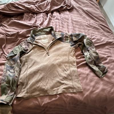 LEO MINOR Chemise militaire GP combat camouflage France N�mes 2010 T.M