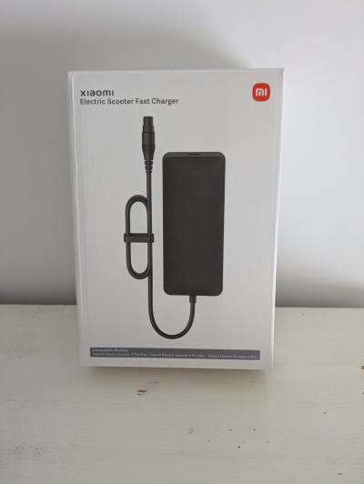 Xiaomi Electric Scooter Fast Charger DDHBC39NEB Noir Chargeur trottinette
