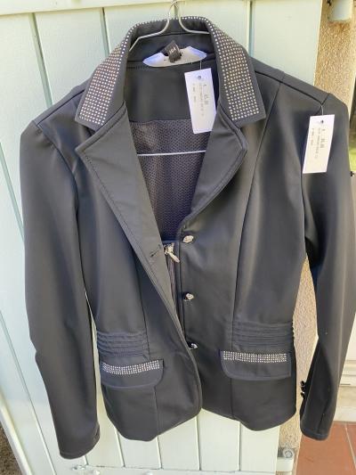Veste de concours �quitation MONTAR femme noire strass tr�s bon �tat taille 12a