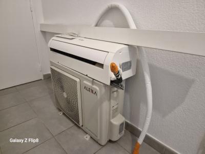 ALEXA Climatiseur split DC Inverter blanc (unit� murale   groupe ext�rieur)
