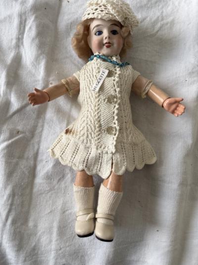 Poup�e Porcelaine ancienne Jules Verlingue, petite Liane  Taille Bleuette