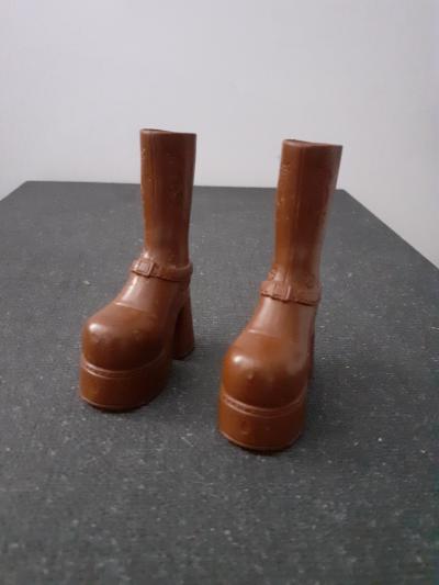 Bottes Poup�e Bratz Yasmin   First Edition (2001)   Chaussures Plateforme Marron