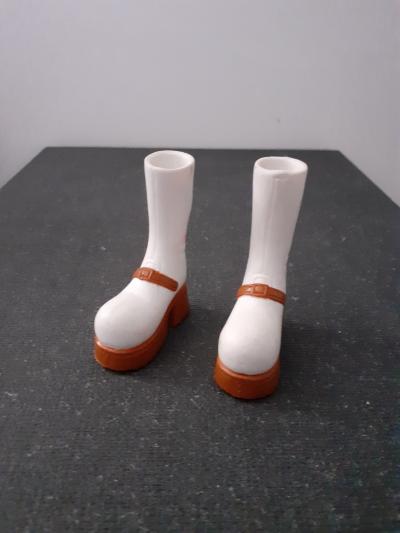 Bottes Poup�e Bratz Cloe   First Edition (2001)   Chaussures Plateforme Blanches