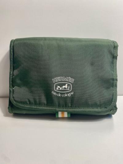 Herm�s trousse de toilette de voyage pliable verte   eau de cologne