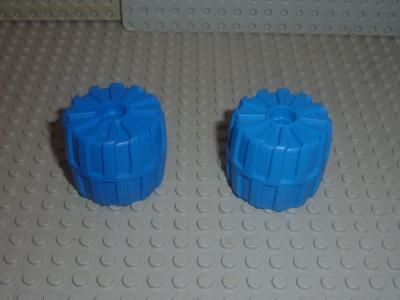 2x LEGO Wheel Hard Plastic Medium (35mm D. x 31mm) Bleu  2593 Set 6977-6837-6919