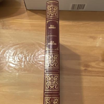Roman The Hobbit   J.R.R. Tolkien   Livre The Hobbit, auteur J.R.R. Tolkien