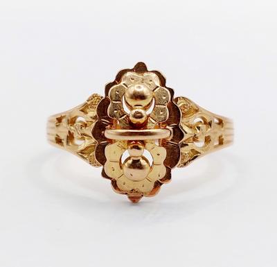Bague chevali�re victorienne or rose 18k fleur finement travaill�e (circa 1890)
