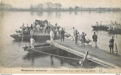 Carte Postale Ancienne   Militaria   Man uvres militaires   Construction d'un po