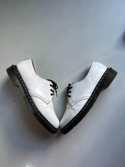 Dr. Martens x COMME des GAR�ONS Derbies Homme blanches lacets Made England