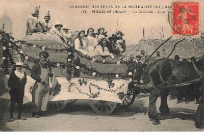 MIKIO 0440 34 Magalas Fetes de la Mutualite 9 April Cavalcade Postcard
