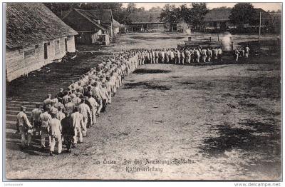 MILITARIA   1914 1918   im oslen militaires a  la caserne