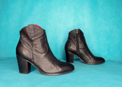 BUFFALO Bottines Aus Leder Schwarz Mit Rei�verschluss T 37 FR