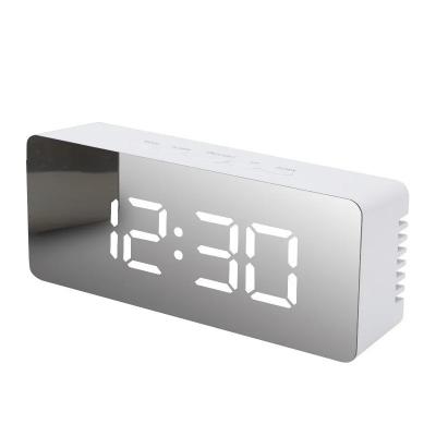 LOVOCK R�veil Num�rique LED Horloge de Bureau avec Temp�rature pour Chambre Bureau