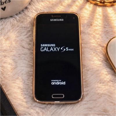 Samsung Galaxy S5 mini 512 Go Bleu Android Smartphone avec coque de protection