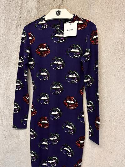 Desigual robe moulante violette au genou manches longues col rond taille S