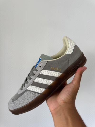 Adidas Gazelle 43 Taille (9,5 US) Neuf avec boite