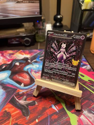 Carte Pok�mon 30e anniversaire : mewtwo alternative - alt   151-128 30c FR