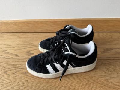 adidas Campus Baskets femme daim noir-blanc EU 38 2-3 (US 6) AH98708