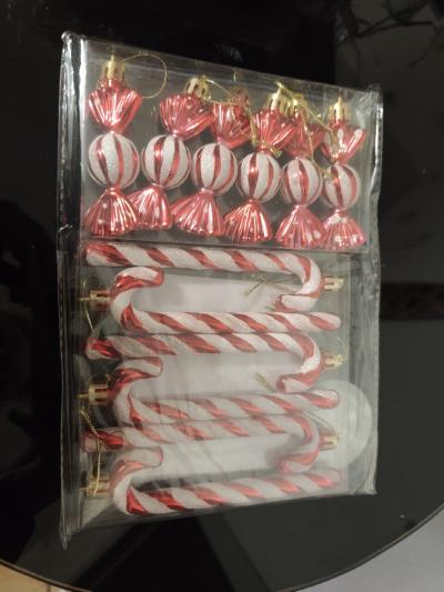 D�corations de No�l forme bonbon cannes sucre d orge rouge-blanc en plastique