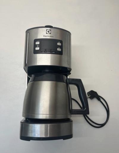 Electrolux EKF976 cafeti�re filtre inox programmable 10 tasses 1000W