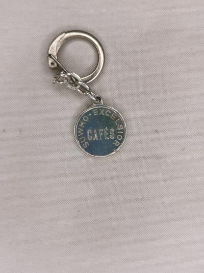 porte cl� vintage M�daillon Caf�s Suwho Excelsior ancien porte clef P030