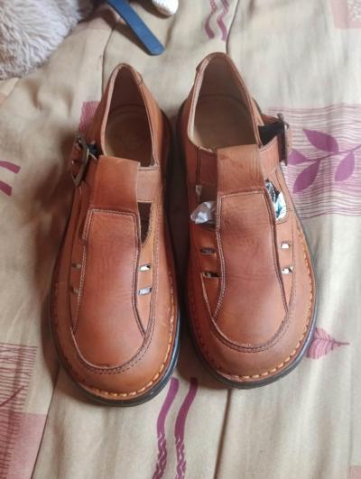 Dr. Martens Babies cuir marron monk � boucle EU 37 UK 4 bout rond