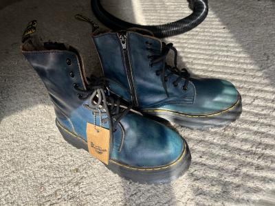 Dr. Martens bottes femme combat cuir bleu EU 40 lacets zip lat�ral bout rond