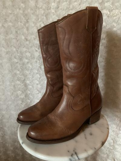 Vintage Brown Leather Cowboy Boots Western Embroidered Santiags EU 39