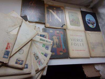 Collection de 24 CATALOGUES des VINS NICOLAS   imprimeur Draeger, 1932 1971