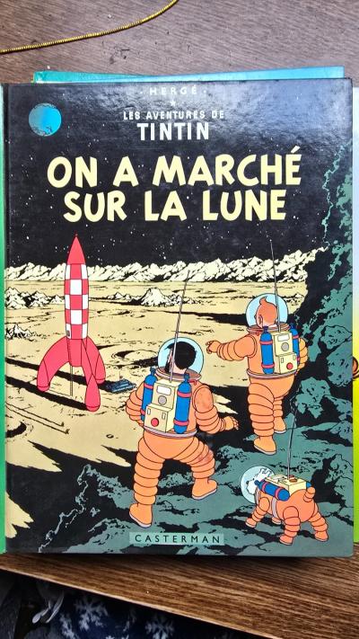 Tintin On a march� sur la lune