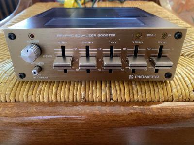 Ampli equaliseur booster Pioneer AD 30   vintage pour autoradio