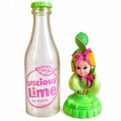 Bouteille vintage avec poup�e Liddle Kiddles Mattel   Luscious Lime